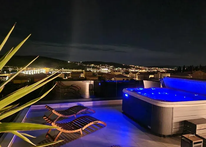 Penthouse Apartman Marcelina In Trogir