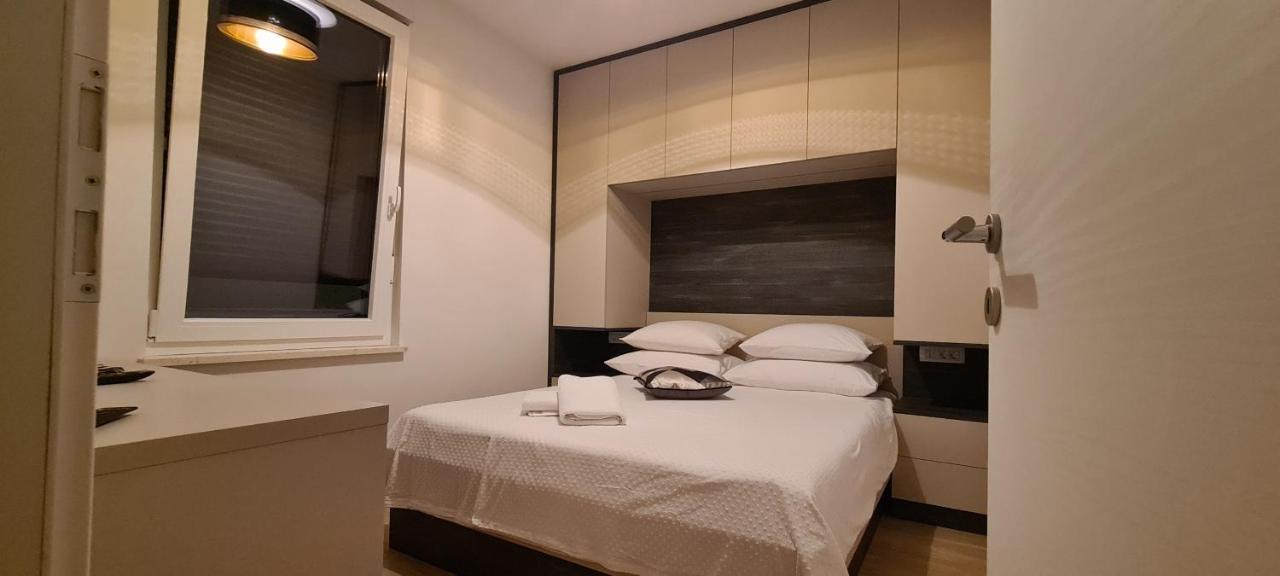 Apartment Penthouse Marcelina In *